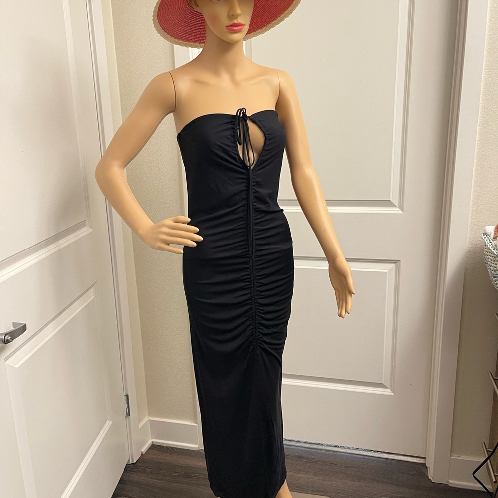 Zara Black Bodycon Dress with Cut Out and Ruched Design for Cocktail